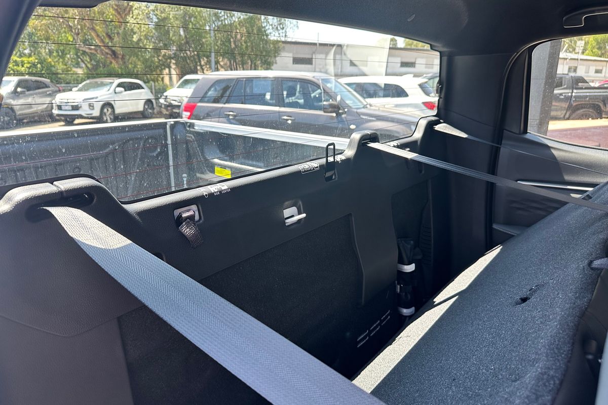 2025 Isuzu D-MAX LS-U+ 4X4