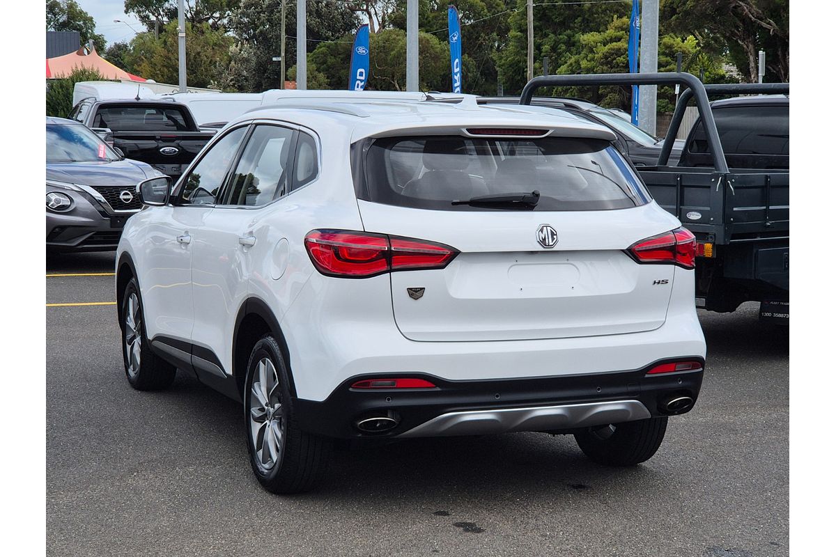 2022 MG HS Vibe SAS23