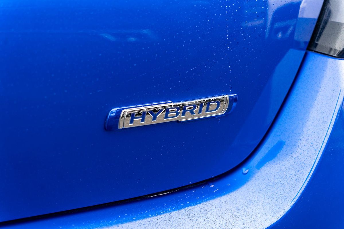 2024 Suzuki Swift Hybrid GLX UZ