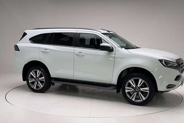 2022 Isuzu MU-X LS-T