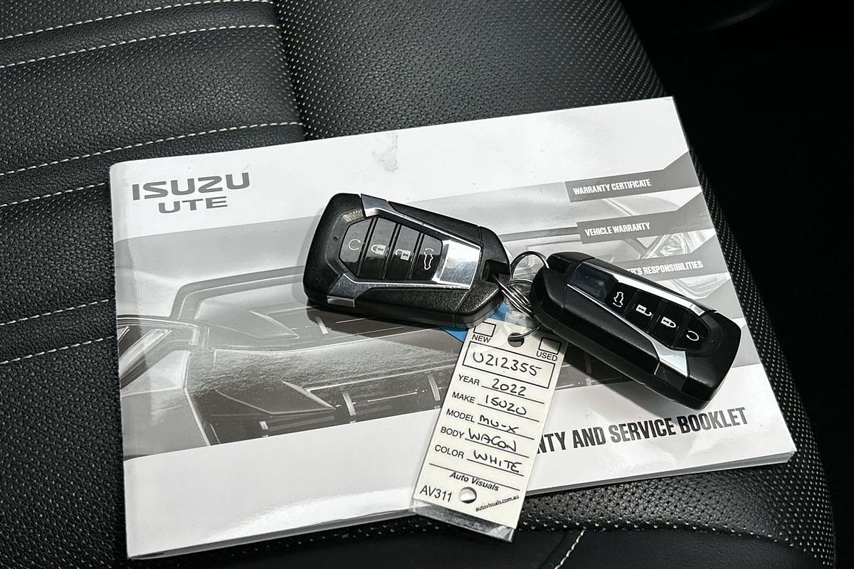 2022 Isuzu MU-X LS-T