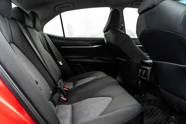 2018 Toyota Camry Ascent ASV70R