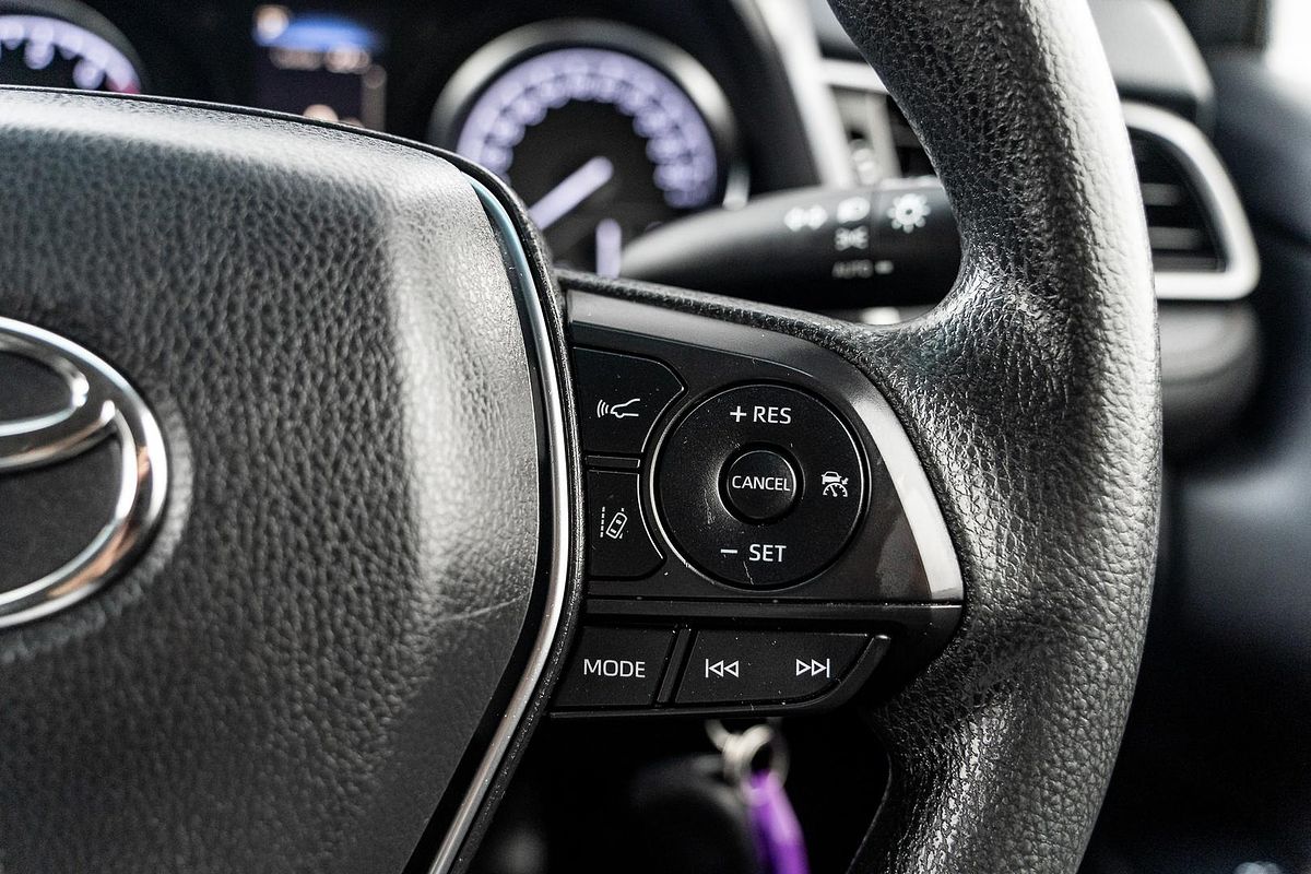 2018 Toyota Camry Ascent ASV70R