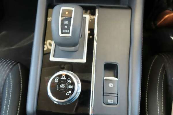 2022 Mitsubishi Outlander ES ZM