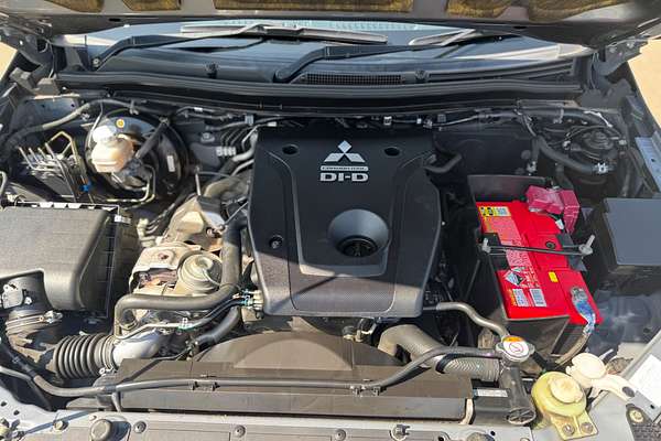 2016 Mitsubishi Triton Exceed MQ 4X4