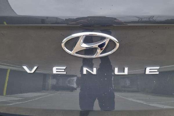 2024 Hyundai Venue Active QX.V5