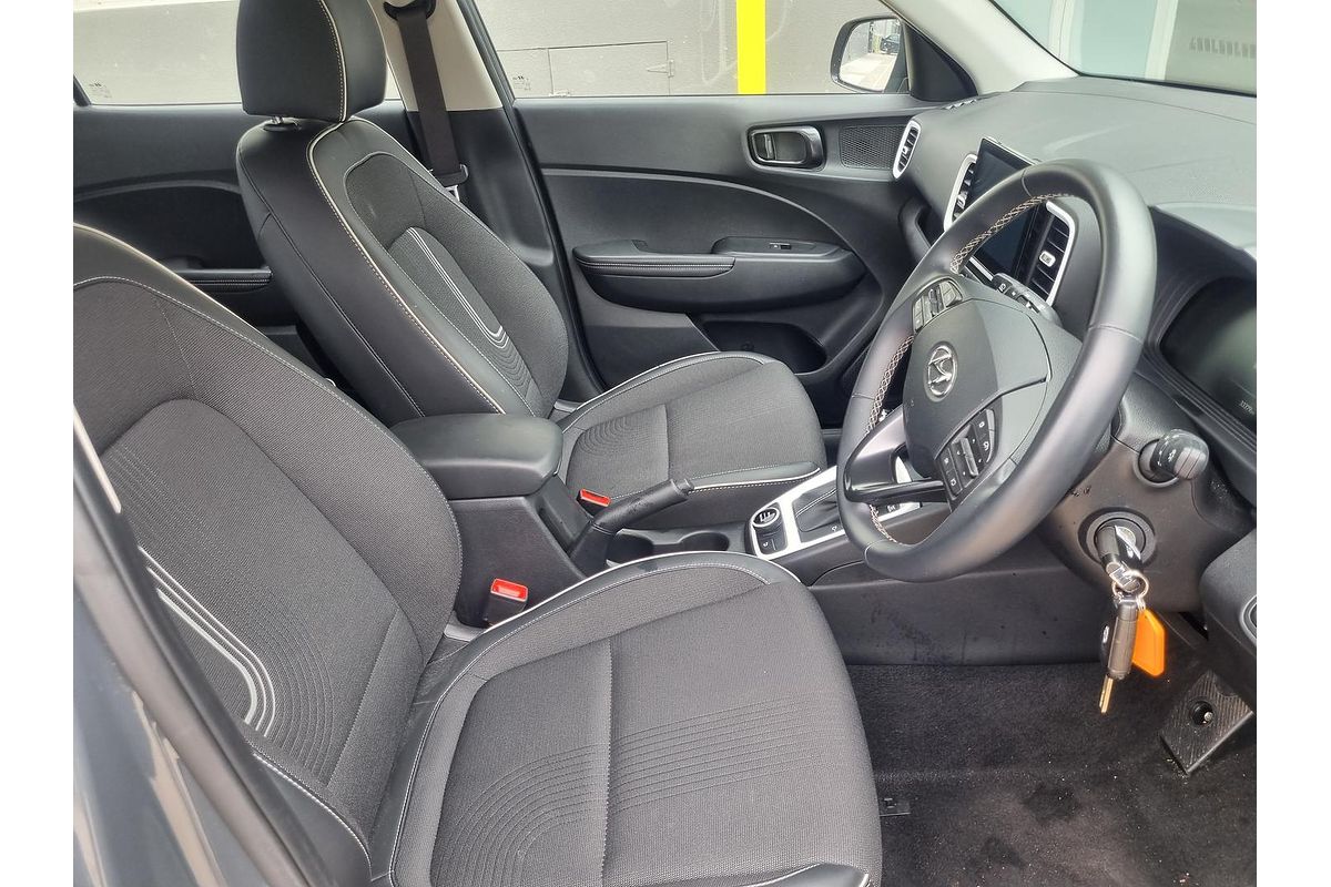 2024 Hyundai Venue Active QX.V5
