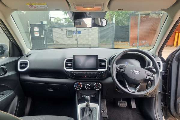 2024 Hyundai Venue Active QX.V5