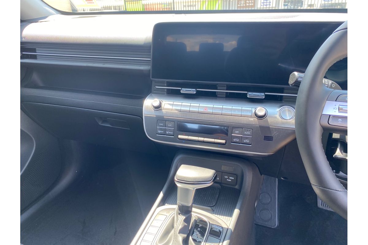 2024 Hyundai Kona  SX2.V2