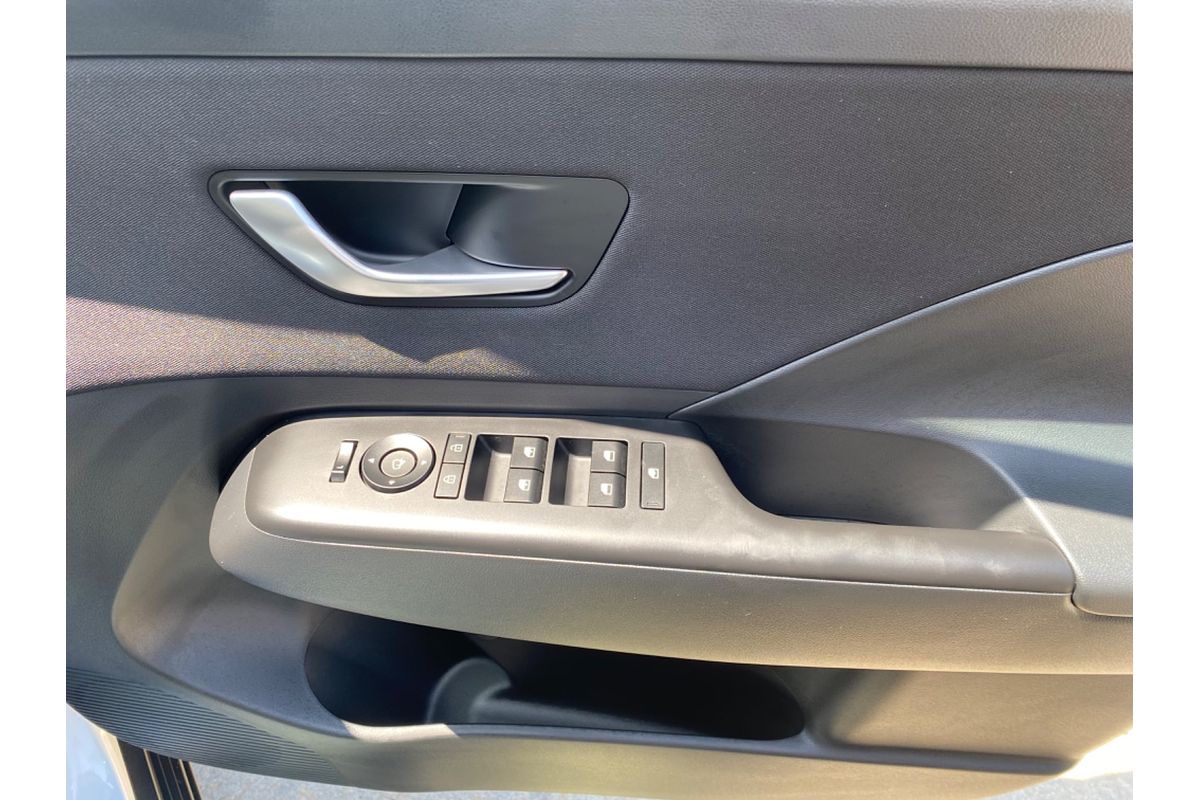 2024 Hyundai Kona  SX2.V2