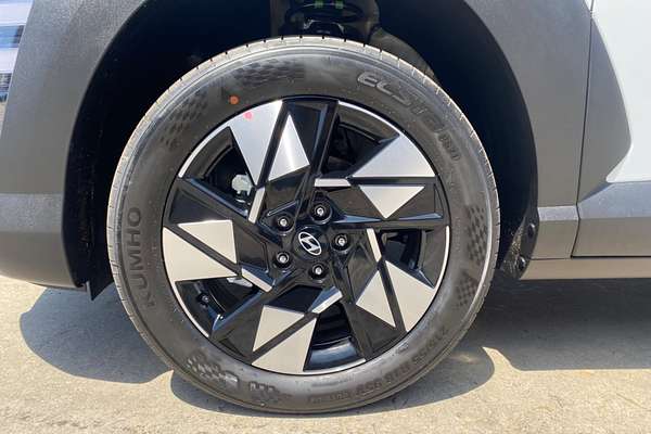 2024 Hyundai Kona  SX2.V2