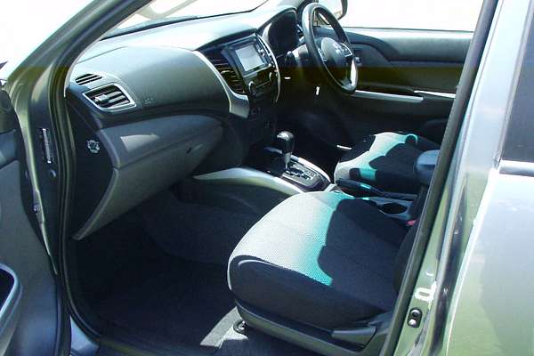 2016 Mitsubishi Triton GLS MQ 4X4