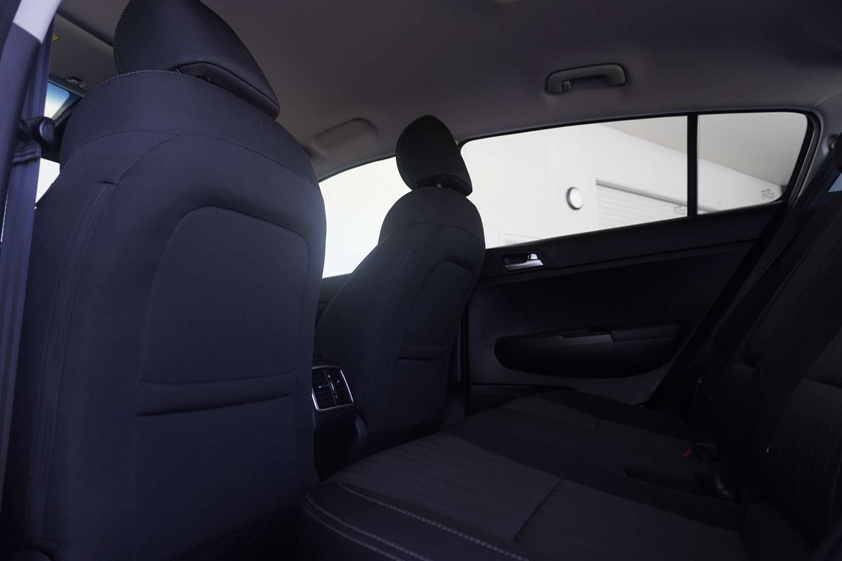 2020 Kia Sportage S QL