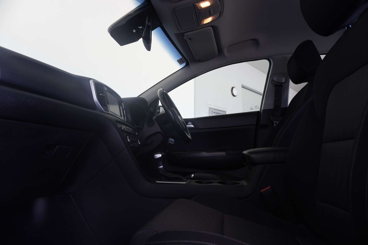 2020 Kia Sportage S QL