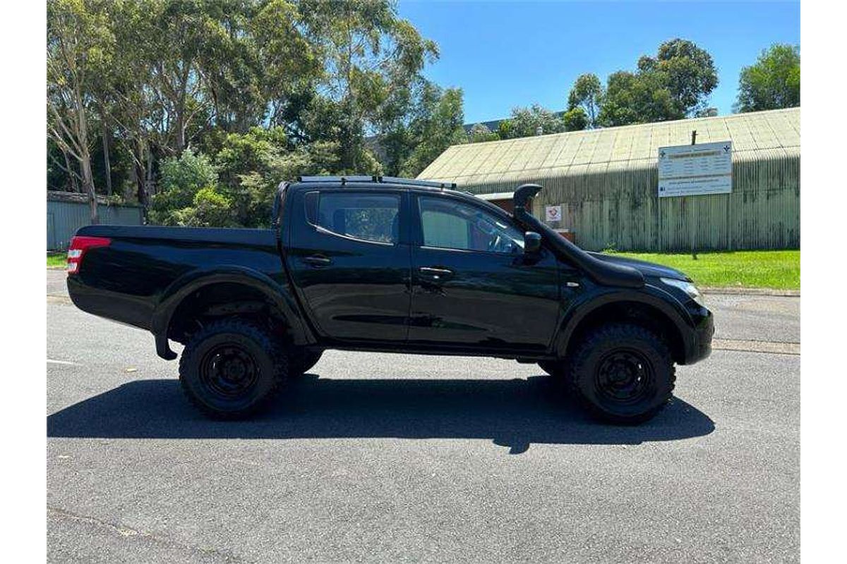 2015 Mitsubishi Triton GLX MQ 4X4