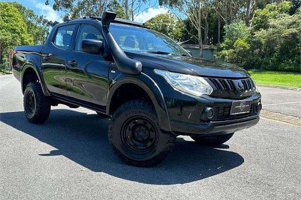 2015 Mitsubishi Triton GLX MQ 4X4
