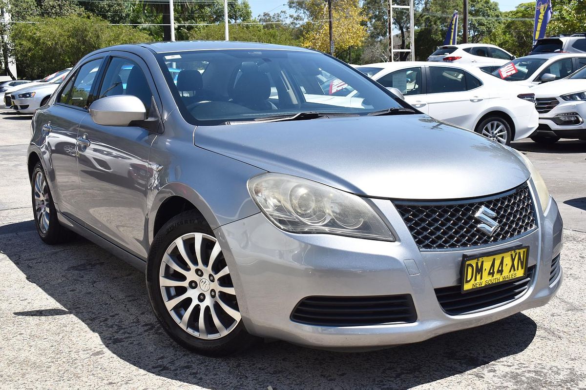 2011 Suzuki Kizashi Touring FR