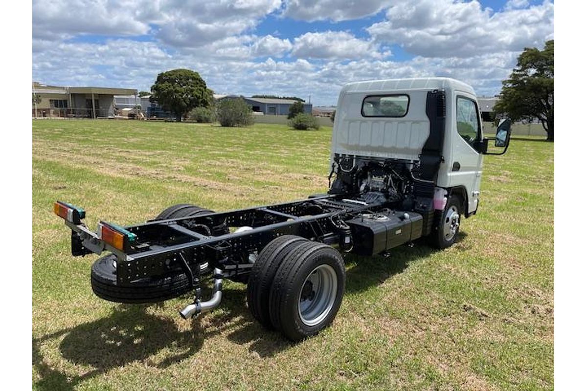 2024 Fuso Canter 515