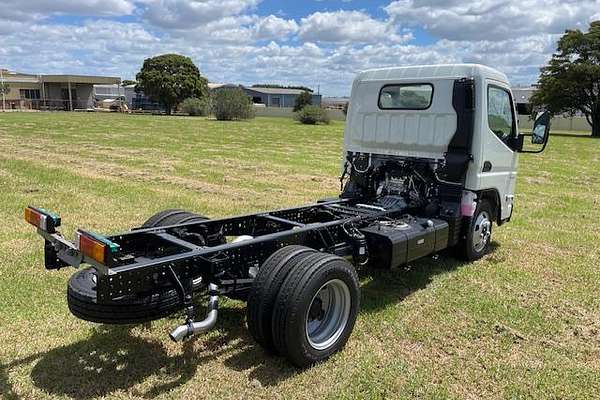 2024 Fuso Canter 515