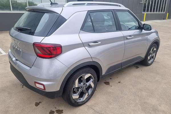 2024 Hyundai Venue Active QX.V5