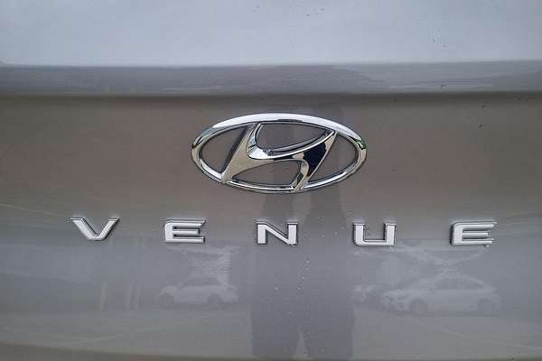 2024 Hyundai Venue Active QX.V5