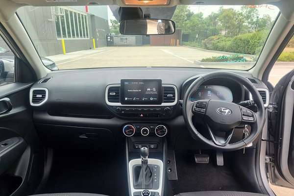 2024 Hyundai Venue Active QX.V5