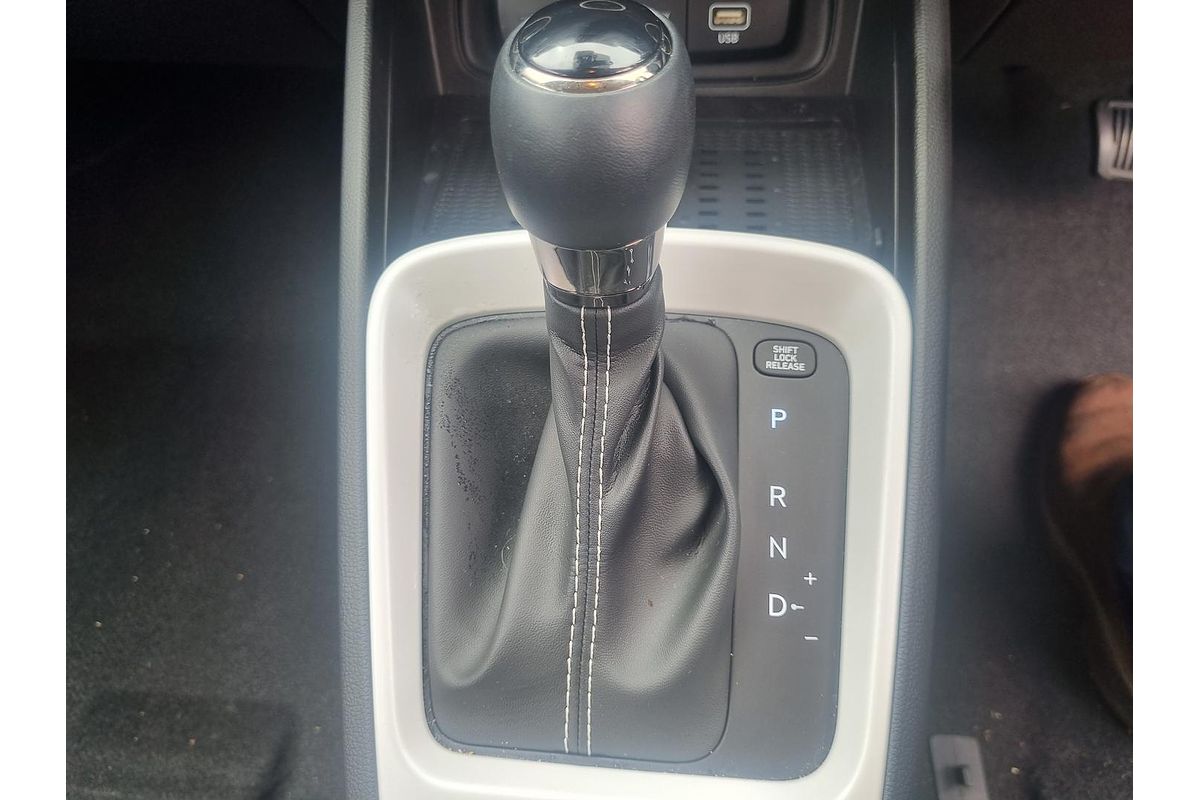 2024 Hyundai Venue Active QX.V5