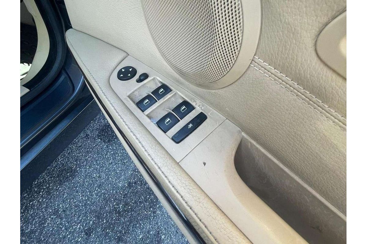 2008 BMW 3 Series 320i E90