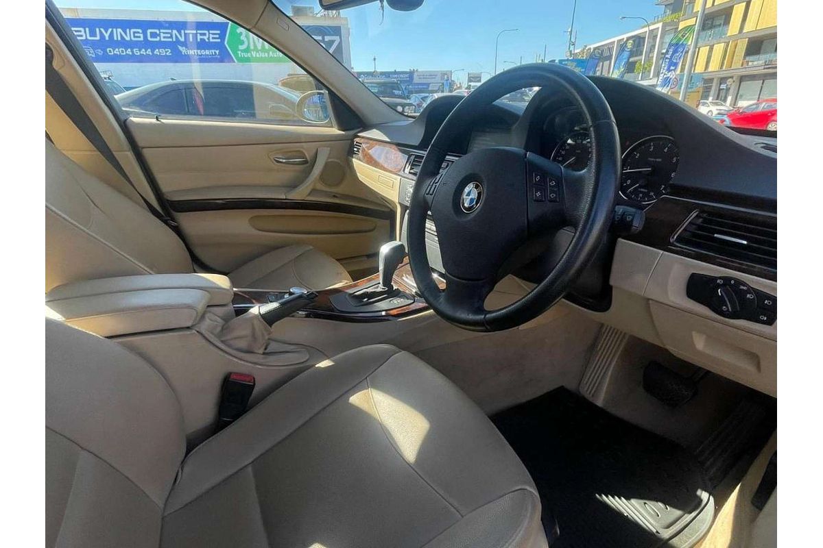 2008 BMW 3 Series 320i E90