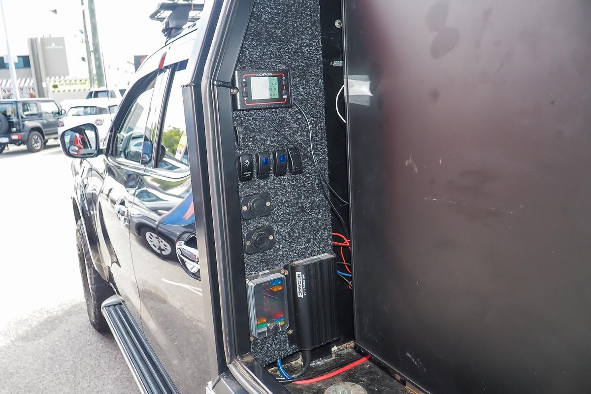 2015 Nissan Navara ST D23 4X4