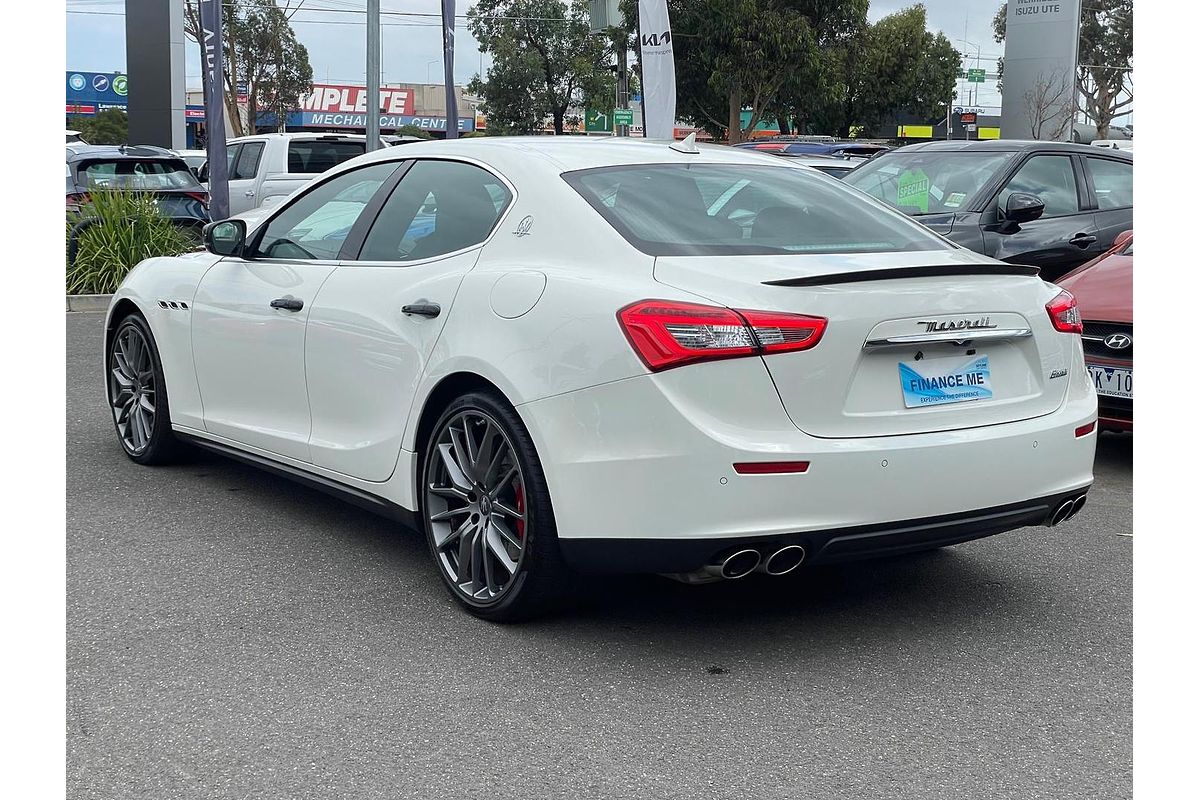 2017 Maserati Ghibli M157