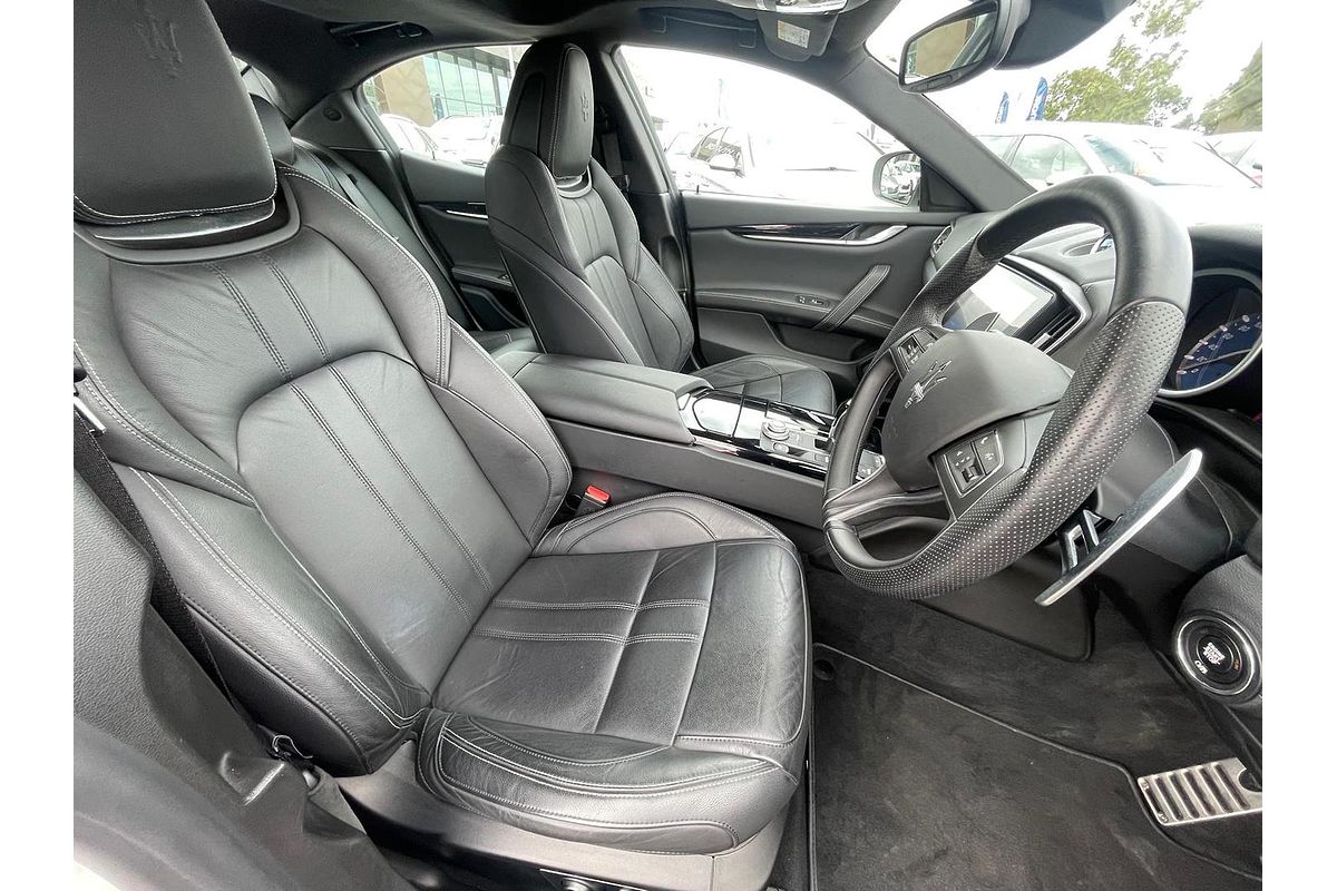 2017 Maserati Ghibli M157