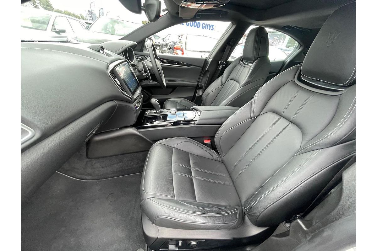 2017 Maserati Ghibli M157