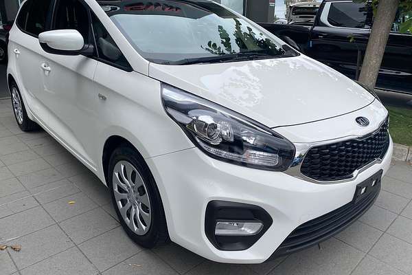 2018 Kia Rondo S RP