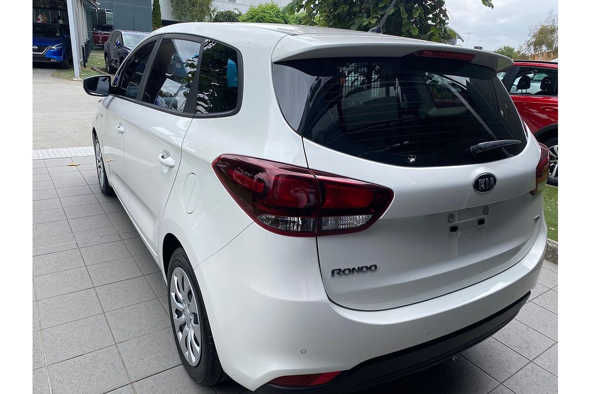 2018 Kia Rondo S RP