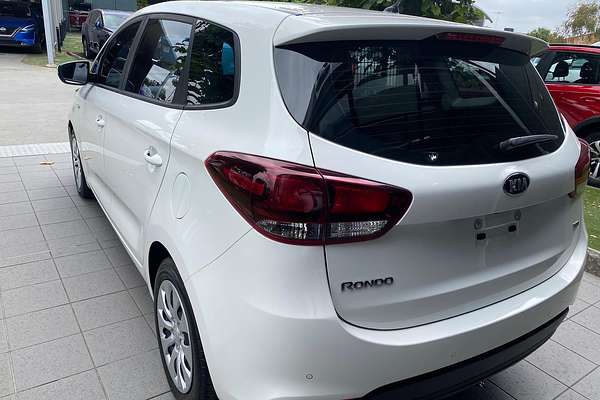 2018 Kia Rondo S RP
