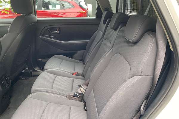 2018 Kia Rondo S RP