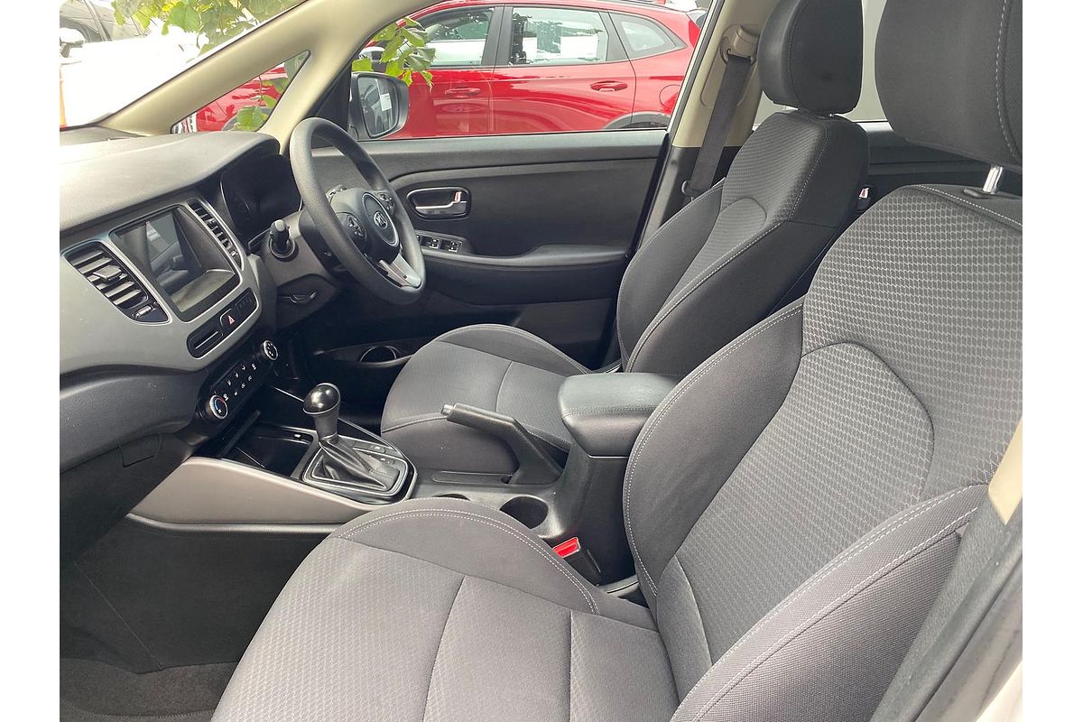 2018 Kia Rondo S RP