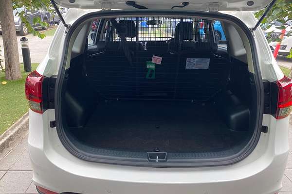2018 Kia Rondo S RP