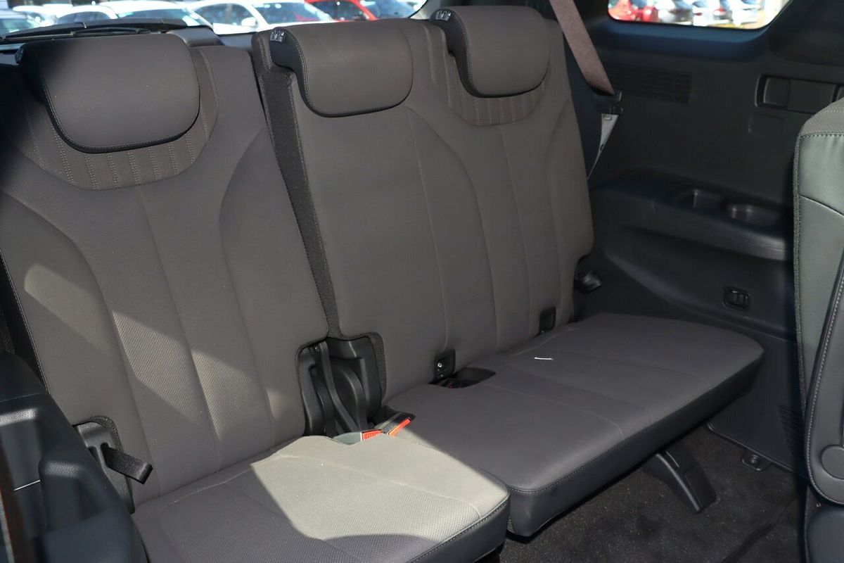 2024 Hyundai Palisade Calligraphy Black Ink LX2.V5
