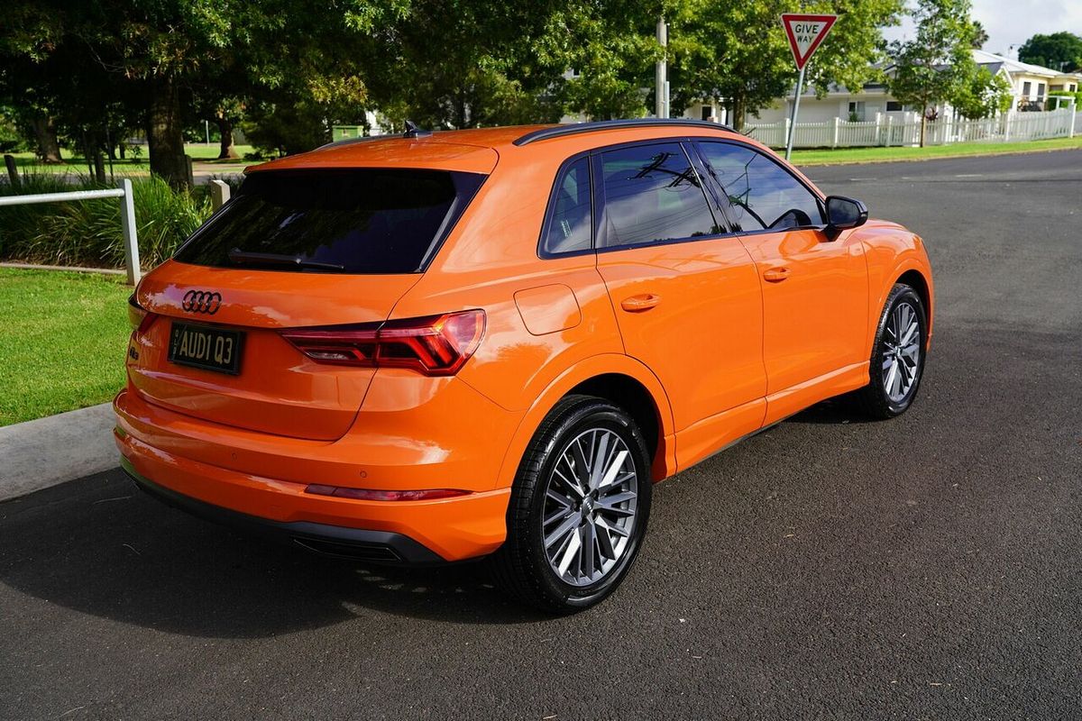 2019 Audi Q3 35 TFSI S Tronic Launch Edit. F3 MY20