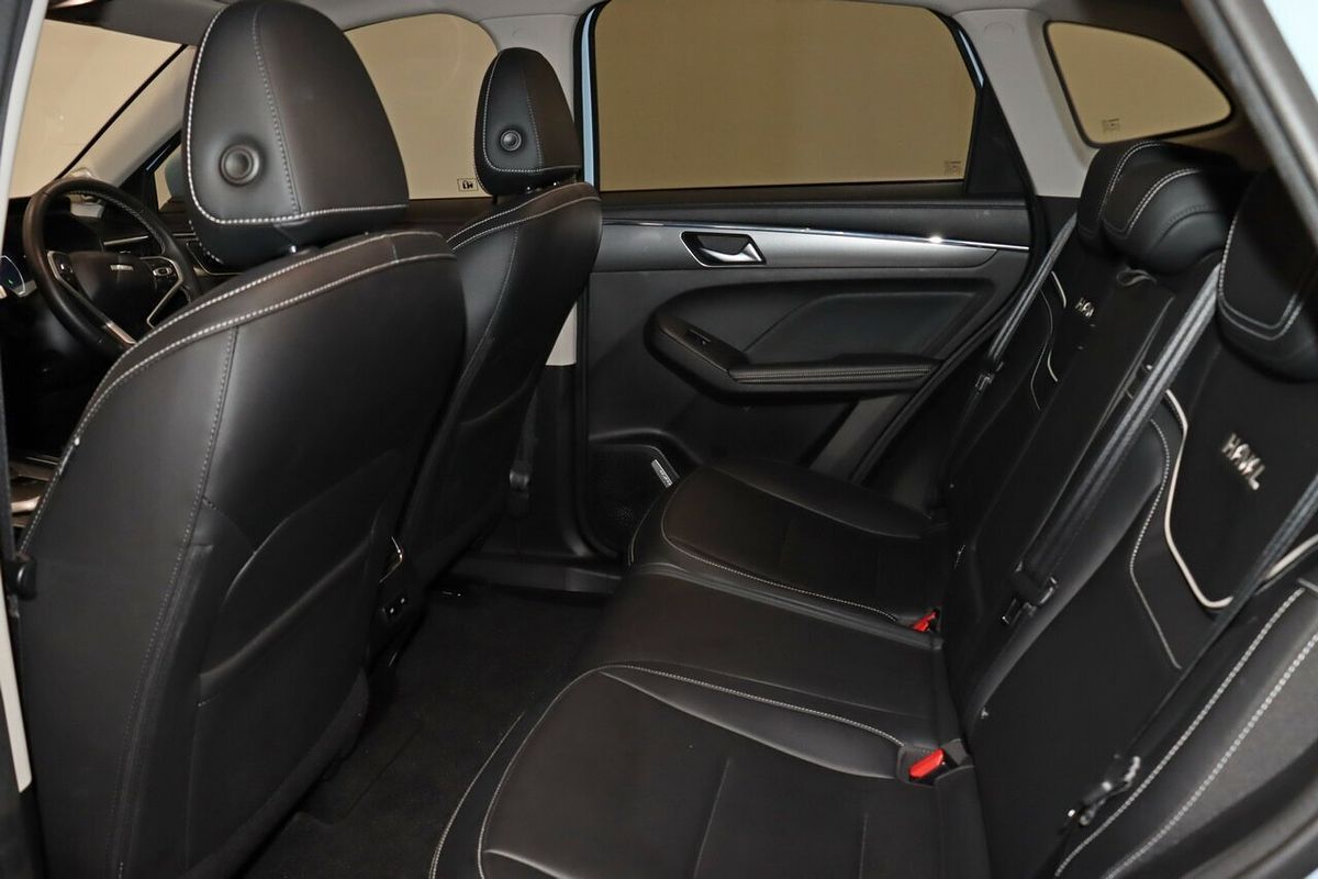 2022 Haval Jolion Ultra Hybrid A01