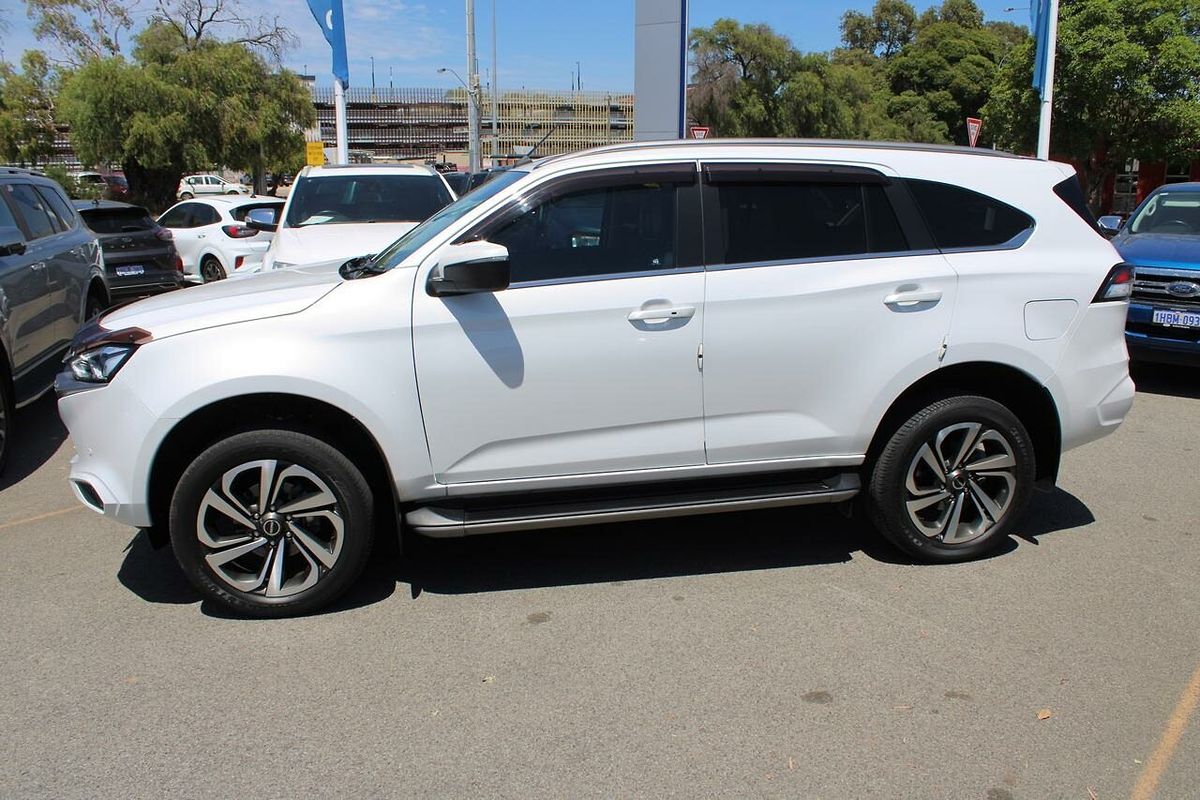 2022 Isuzu MU-X LS-T