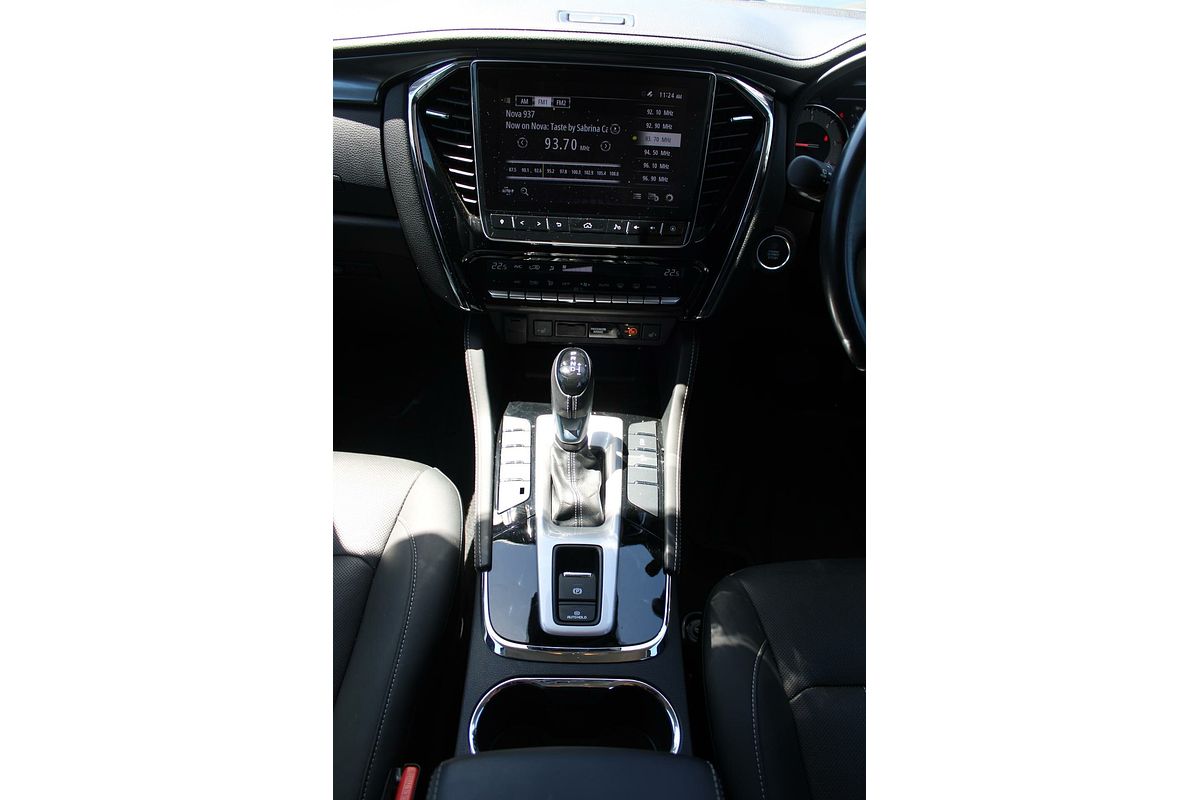 2022 Isuzu MU-X LS-T
