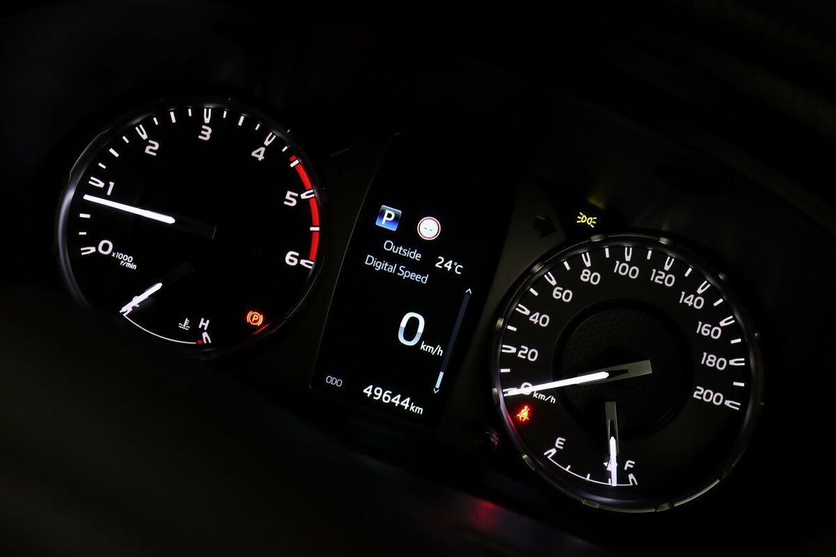 2021 Toyota Hilux SR5 GUN126R 4X4