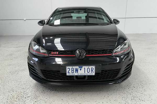 2014 Volkswagen Golf GTI 7