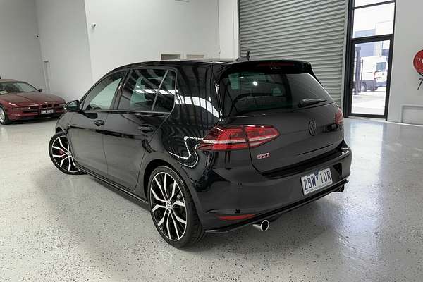 2014 Volkswagen Golf GTI 7