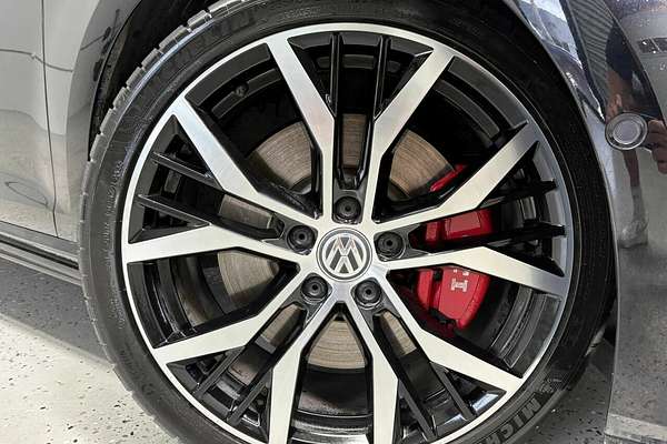 2014 Volkswagen Golf GTI 7