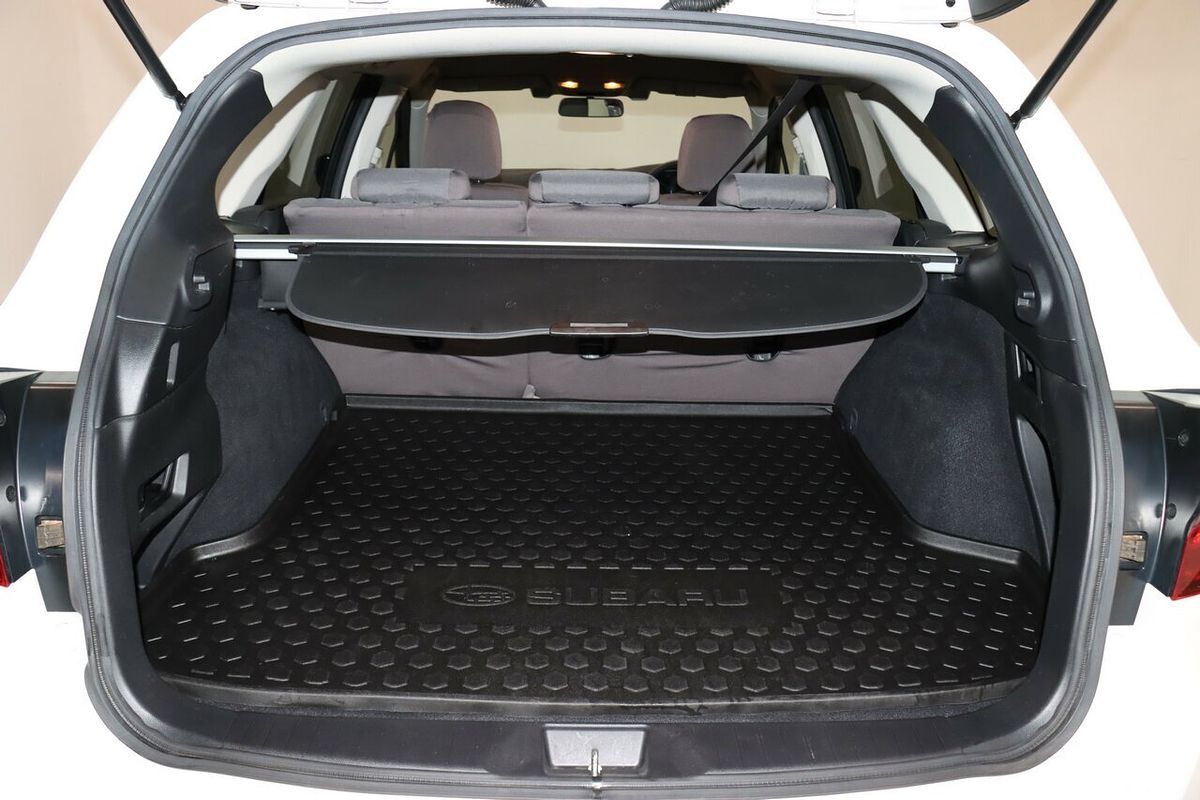 2020 Subaru Outback 2.5i 5GEN