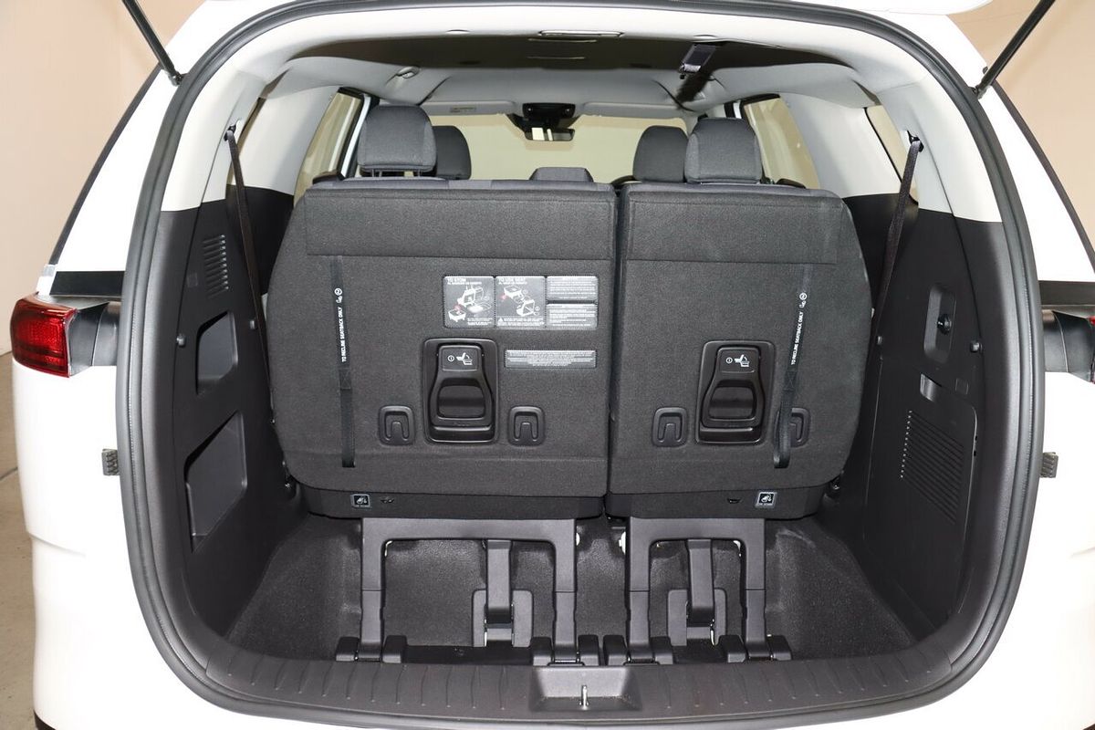 2024 Kia Carnival S KA4